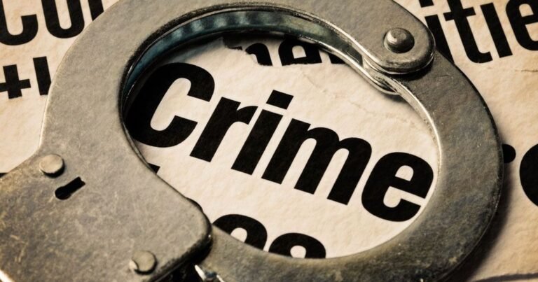 लाठी-डंडे से हमला कर मां बेटे का सिर फोड़ा