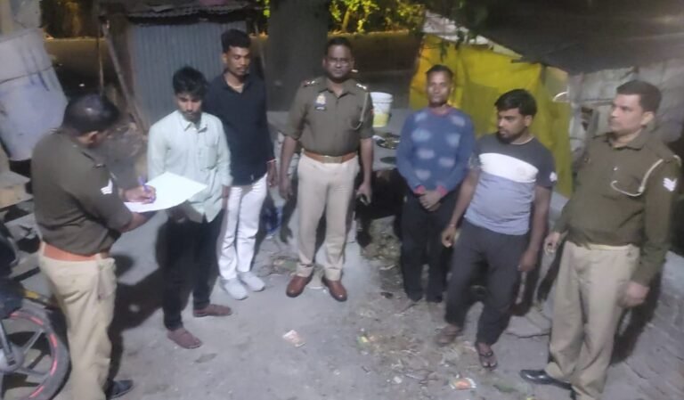 शराब की दुकानों के आस पास व सार्वजनिक स्थानों पर नशेबाजी करने वालों को खिलाफ चेकिंग व कार्रवाई अभियान