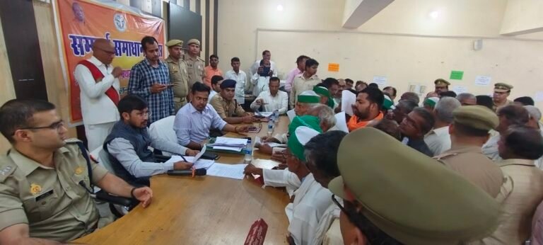 राजस्व अधिकारी या लेखपाल शिकायत मिलने पर होगें निलंबित:डीएम