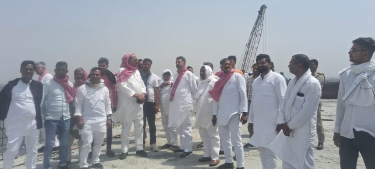 रिंग रोड फेज तीन के बनने में लेट लतीफी होने पर सांसद भड़के