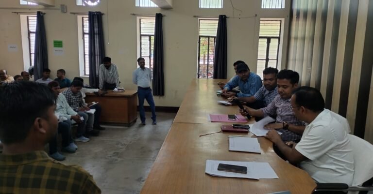 सड़क निर्माण में आने वाले रुकावटो का करे निस्तारण:एसडीएम