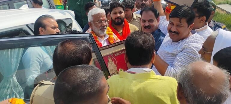 जल शक्ति मंत्री ने नहरों में पानी छोड़े जाने का दिया आश्वासन
