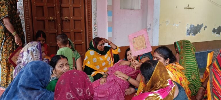 पिता की लाइसेंसी राइफल से बेटे ने खुद को सर में मारी गोली, मौत
