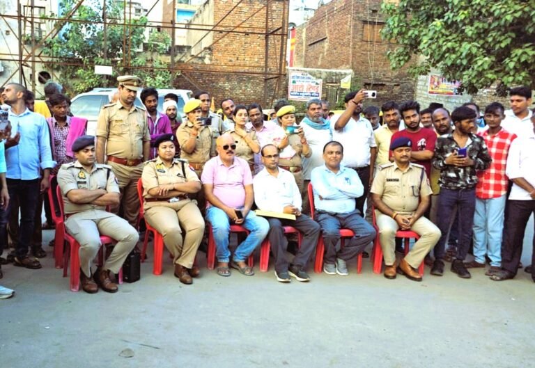 मिशन शक्ति के तहत नुक्कड़ नाटक के माध्यम से किया जागरूक