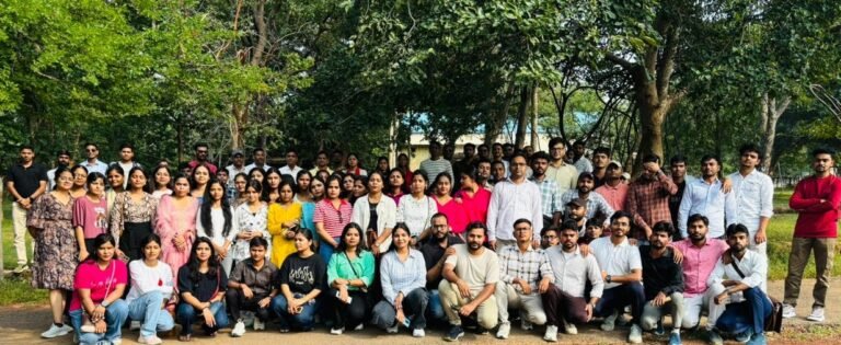 लखनऊ डायट की टीम ने राजदरी देवदरी का किया स्थलीय निरीक्षण