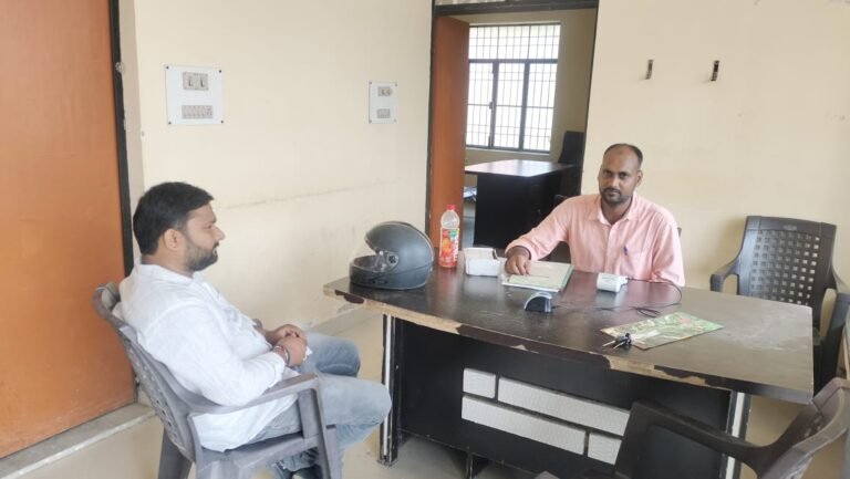 बीज गोदाम पर पच्चास प्रतिशत अनुदान पर मिलेगा बीज