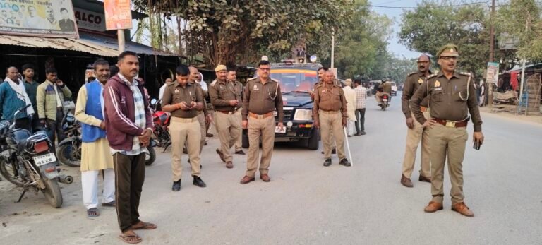 सघन चेकिंग अभियान में 20 वाहन सीज सौ वाहनों का चालान