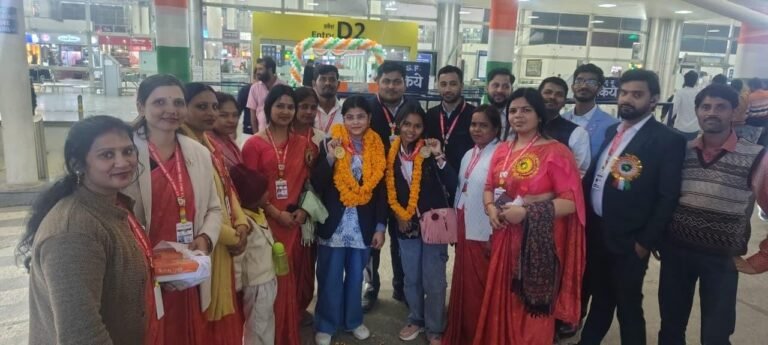 दिल्ली में सुहानी राजभर को मिला गोल्ड मेडल और चेक