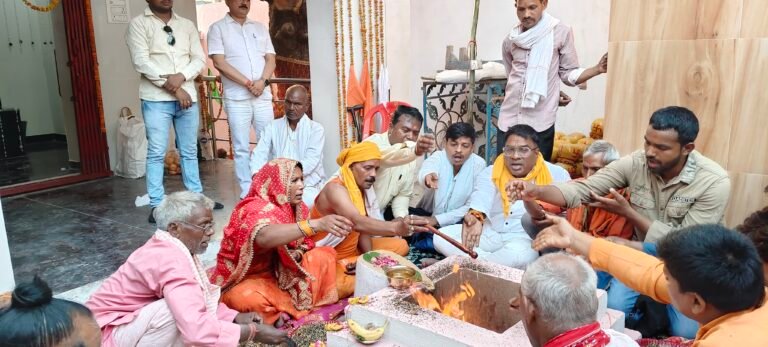 श्री मां बउरहिया काली माता मूर्ति की विधि विधान से हुई स्थापना