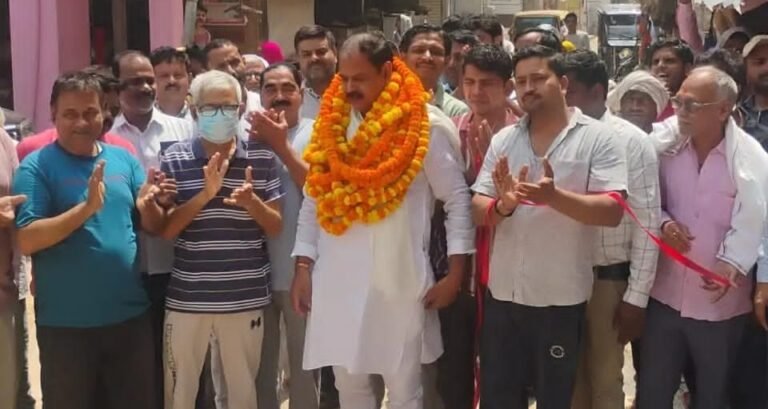 सकलडीहा कस्बा स्टेशन जाने वाली अधूरी मार्ग का हुआ लोकापर्ण