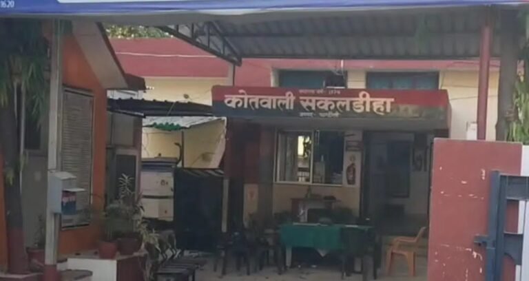 अज्ञात महिला की ट्रेन से कट कर मौत