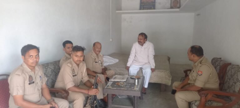 सपा जिलाध्यक्ष हाउस अरेस्ट तहसील पुलिस छावनी में तब्दील