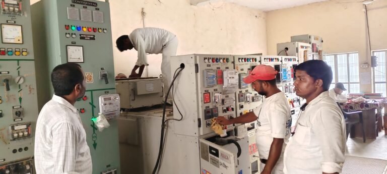 तकनिकी समस्या के कारण सकलडीहा में लगभग आठ घंटा बिधुत आपूर्ति रही ठप
