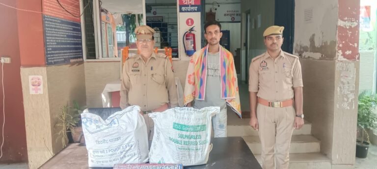बीयर की 48 केन के साथ युवक गिरफ्तार, दो बाल अपचारी संरक्षण में