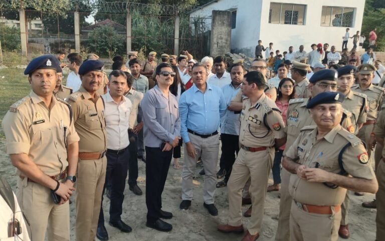 एयर शो को लेकर प्रशासन अलर्ट, नमो घाट पर कसी सुरक्षा व्यवस्था